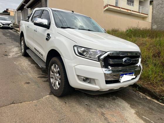 FORD RANGER 3.2 XLT 4X4 CD 20V DIESEL 4P AUTOMÁTICO